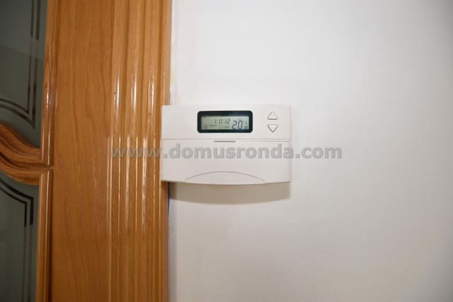 4 soveværelse Villa til salg i Ronda med garage - € 570.000 (Ref: 9001914)