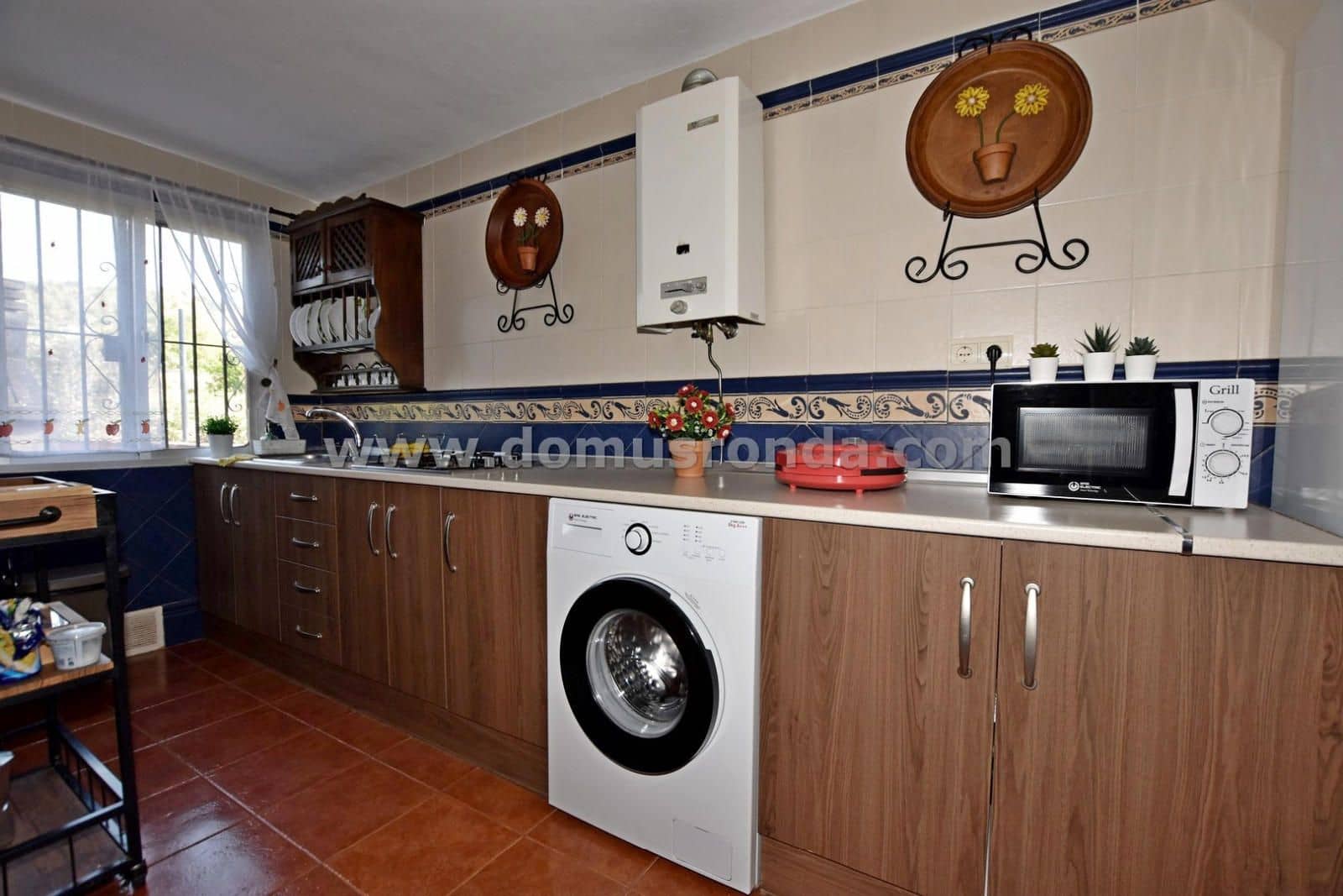 3 soveværelse Villa til salg i Ronda med swimmingpool - € 230.000 (Ref: 9019464)