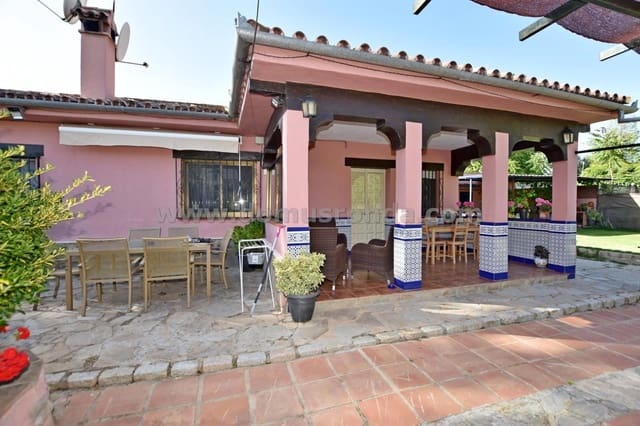 3 soveværelse Villa til salg i Ronda med swimmingpool - € 230.000 (Ref: 9019464)