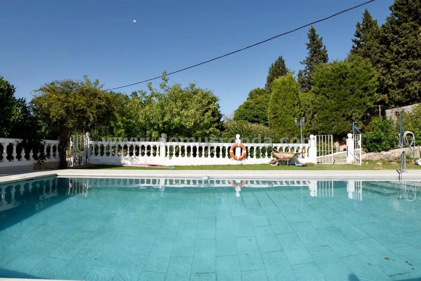 3 soveværelse Villa til salg i Ronda med swimmingpool - € 230.000 (Ref: 9019464)