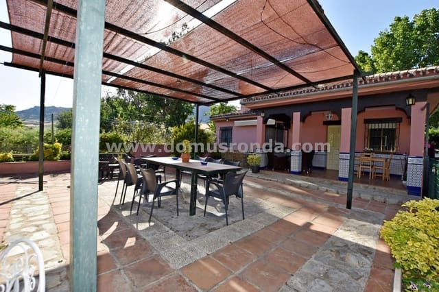 3 soveværelse Villa til salg i Ronda med swimmingpool - € 230.000 (Ref: 9019464)