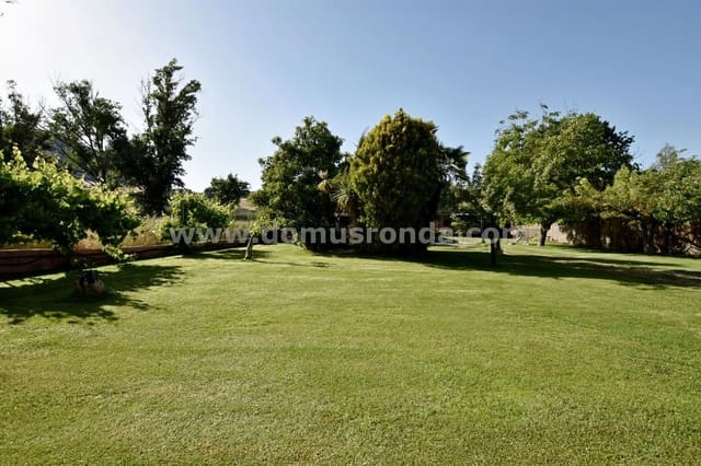 3 soveværelse Villa til salg i Ronda med swimmingpool - € 230.000 (Ref: 9019464)