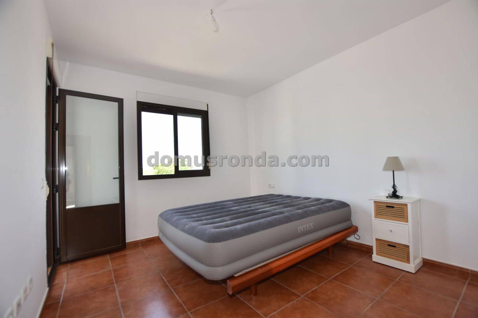 3 slaapkamer Villa te koop in Ronda met garage - € 255.000 (Ref: 9072942)