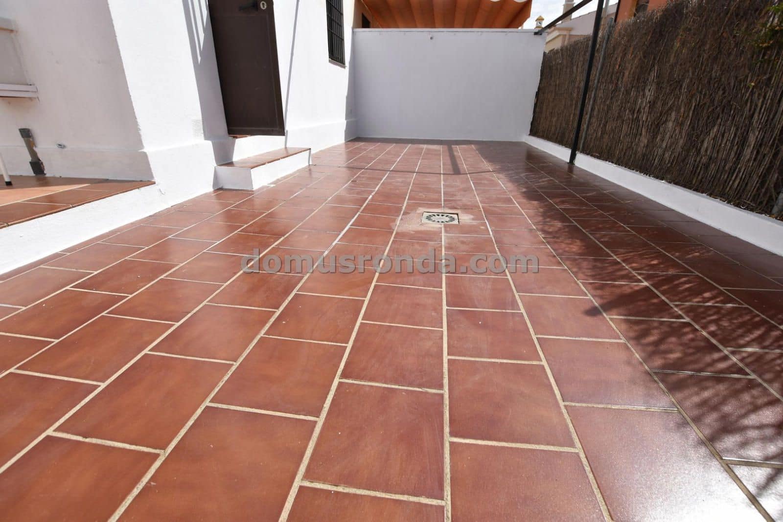 3 slaapkamer Villa te koop in Ronda met garage - € 255.000 (Ref: 9072942)