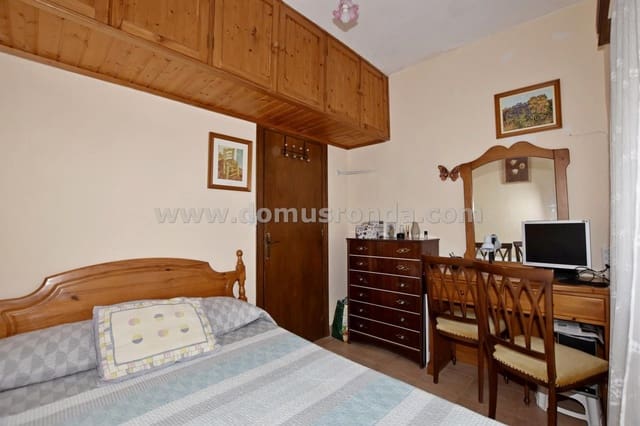 3 sypialnia Mieszkanie na sprzedaż w Ronda - 128 000 € (Ref: 9074102)