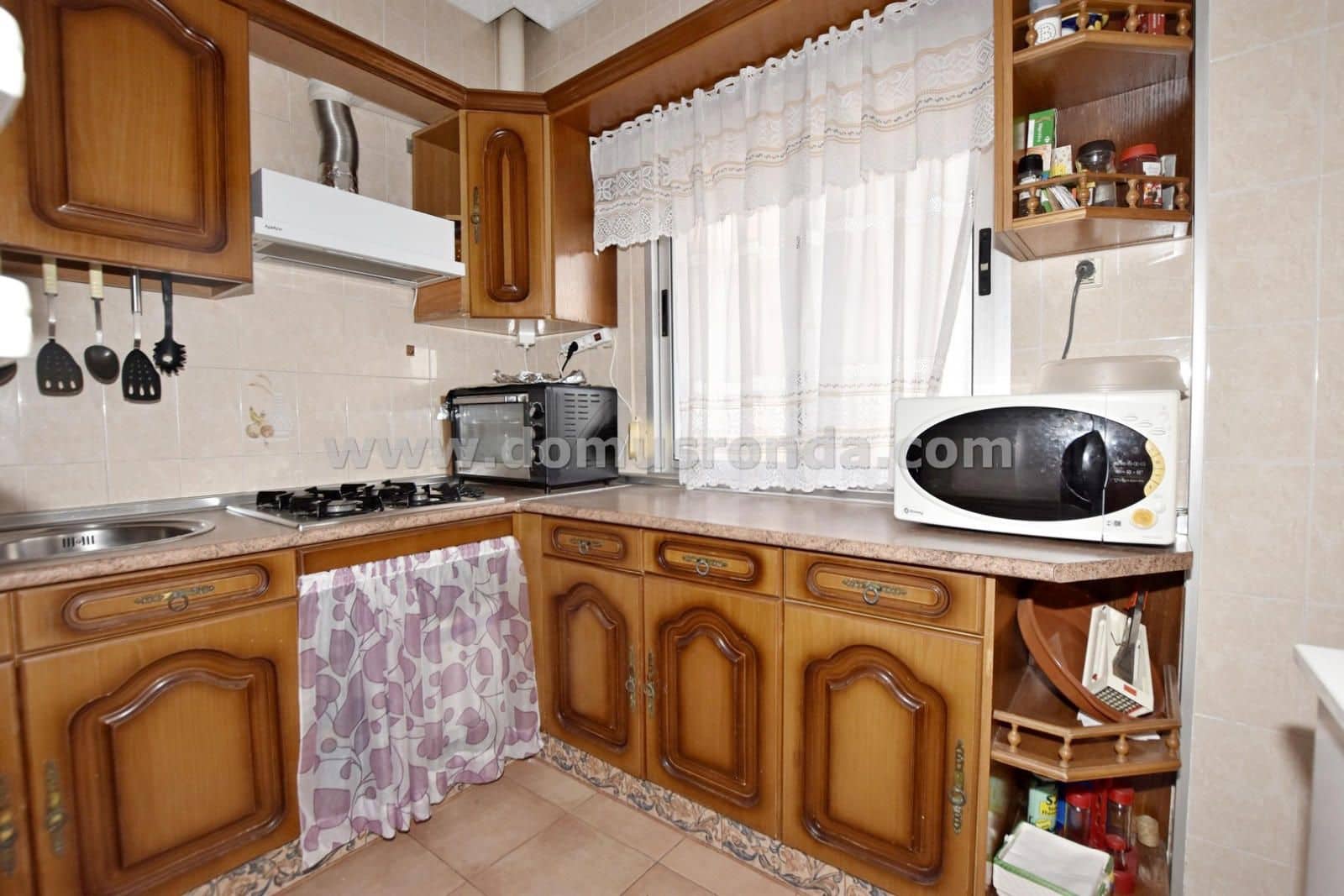 3 sypialnia Mieszkanie na sprzedaż w Ronda - 128 000 € (Ref: 9074102)