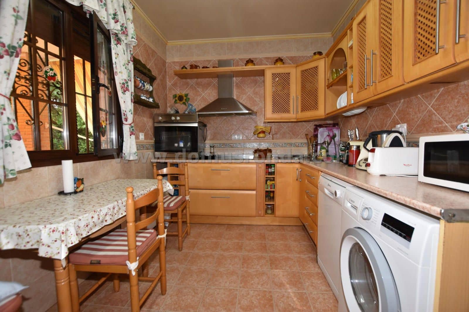 4 bedroom Villa for sale in Ronda with pool - € 595,000 (Ref: 9076508)