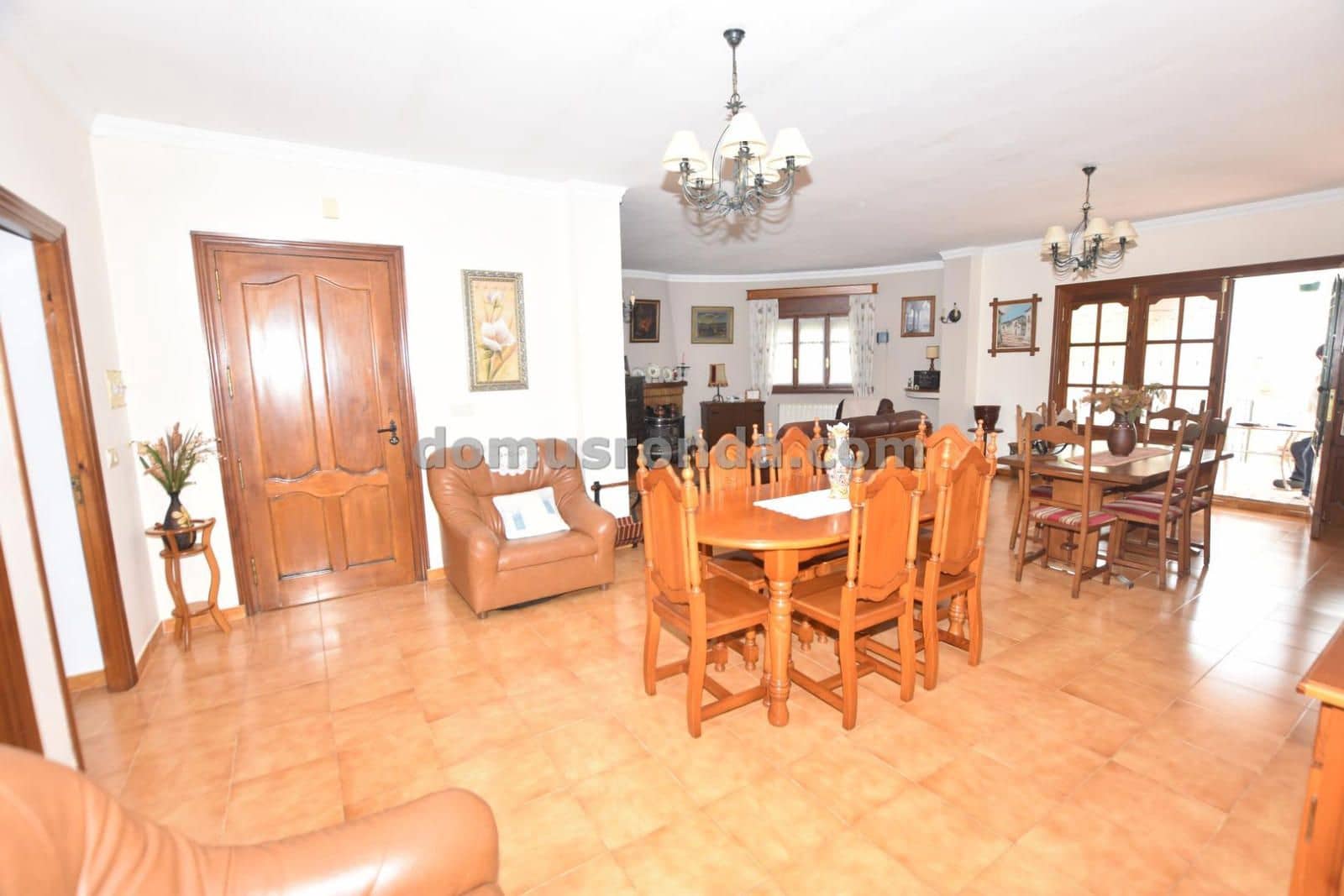 3 chambre Villa/Maison à vendre à Cuevas del Becerro avec garage - 225 000 € (Ref: 9076726)