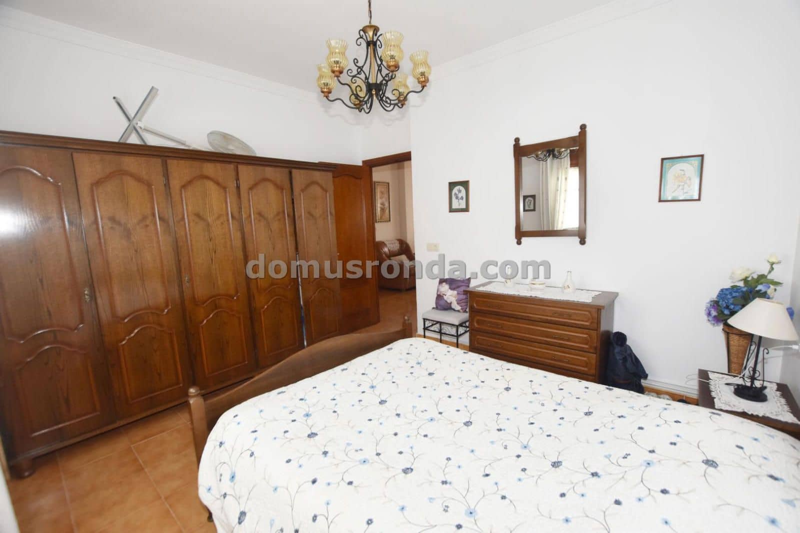 3 chambre Villa/Maison à vendre à Cuevas del Becerro avec garage - 225 000 € (Ref: 9076726)