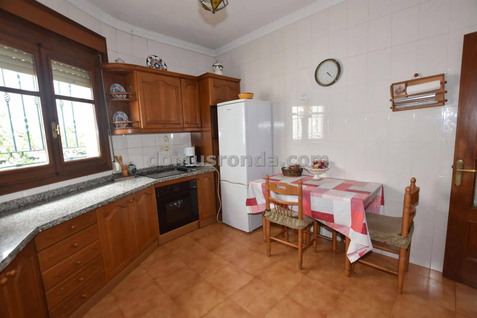 3 chambre Villa/Maison à vendre à Cuevas del Becerro avec garage - 225 000 € (Ref: 9076726)