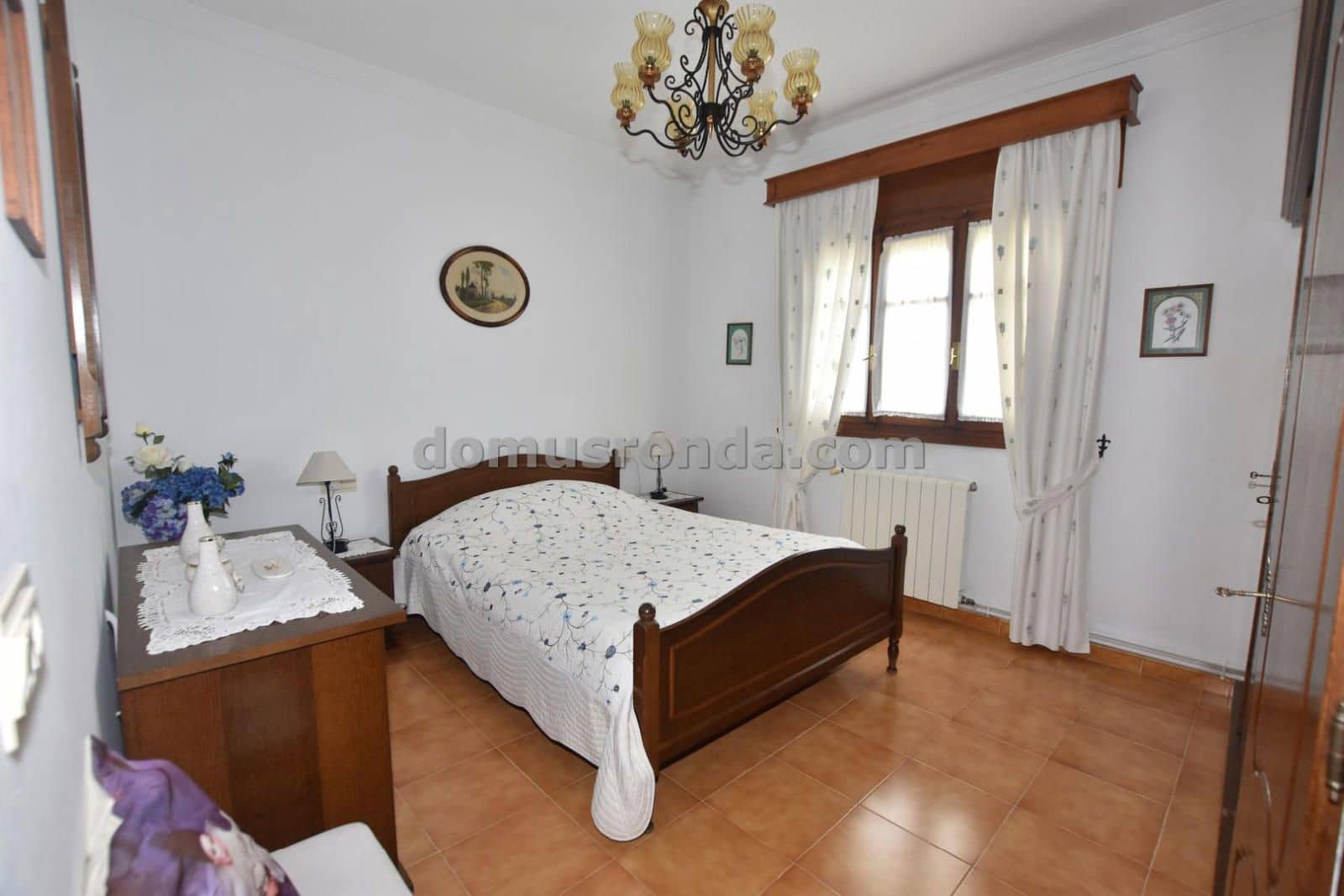 3 chambre Villa/Maison à vendre à Cuevas del Becerro avec garage - 225 000 € (Ref: 9076726)