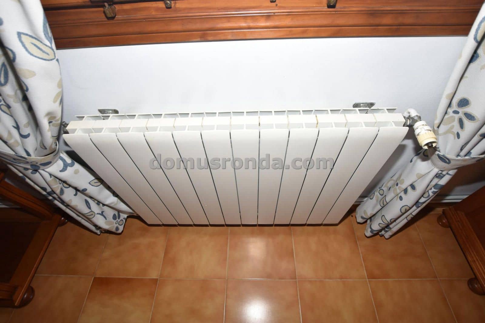 3 chambre Villa/Maison à vendre à Cuevas del Becerro avec garage - 225 000 € (Ref: 9076726)