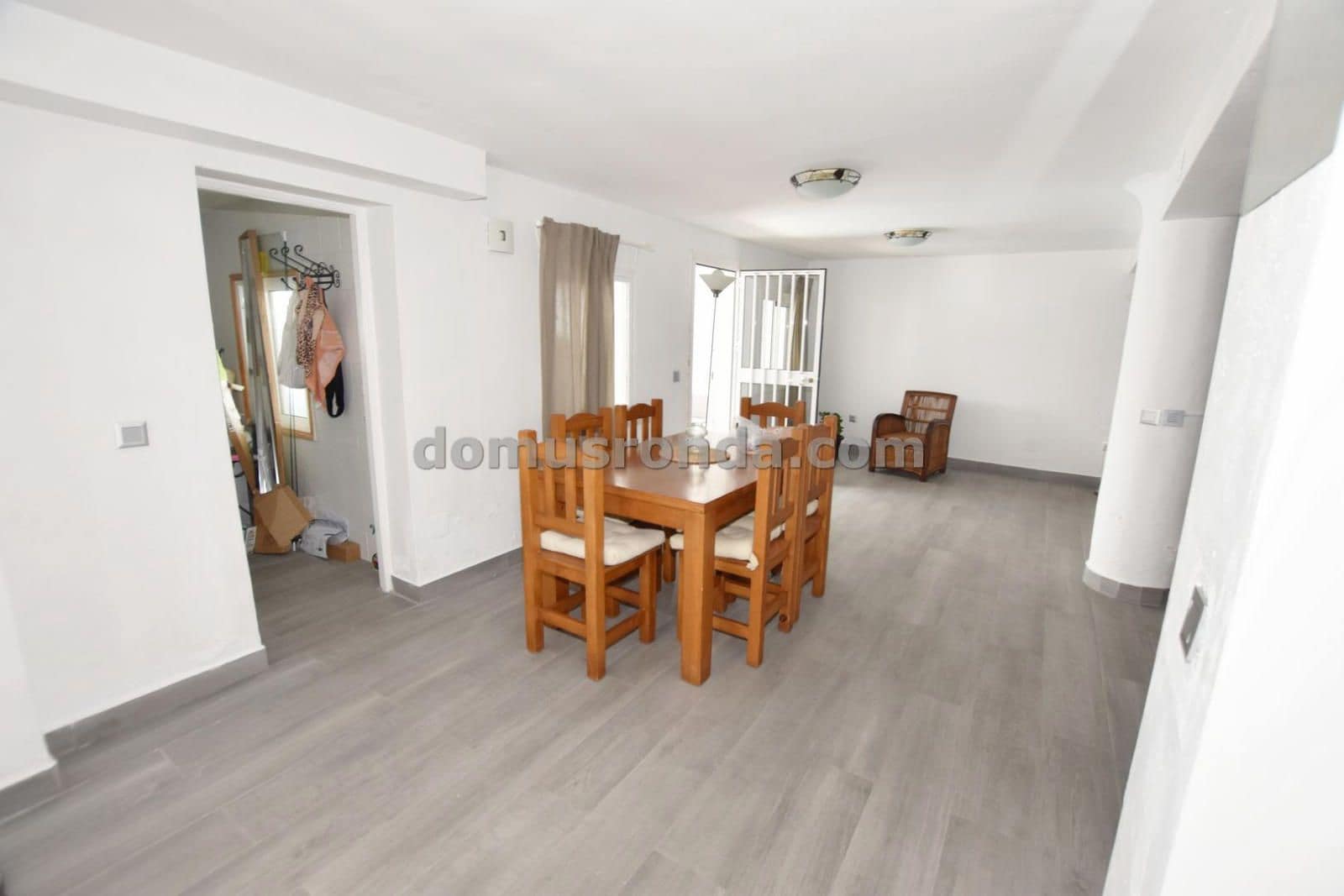 3 soveværelse Villa til salg i Ronda med swimmingpool - € 250.000 (Ref: 9078488)