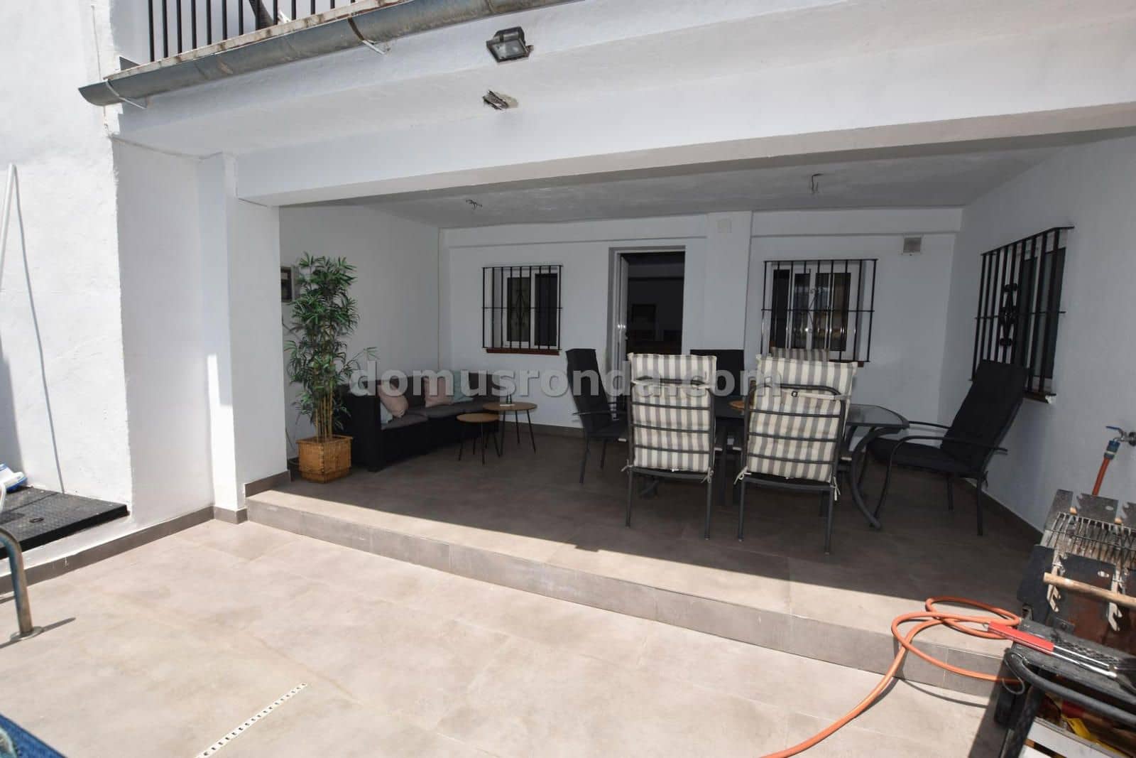 3 soveværelse Villa til salg i Ronda med swimmingpool - € 250.000 (Ref: 9078488)