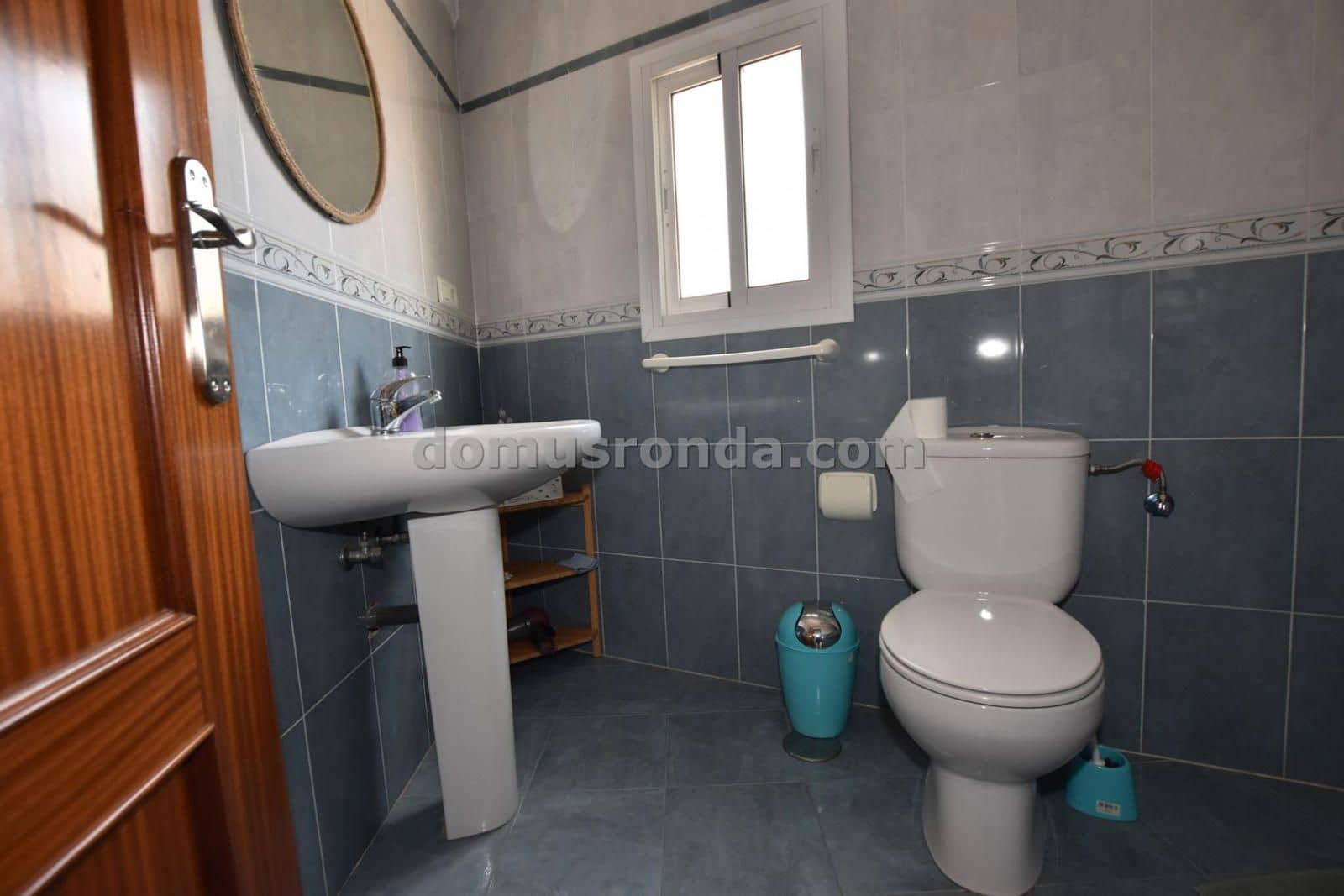 3 soveværelse Villa til salg i Ronda med swimmingpool - € 250.000 (Ref: 9078488)