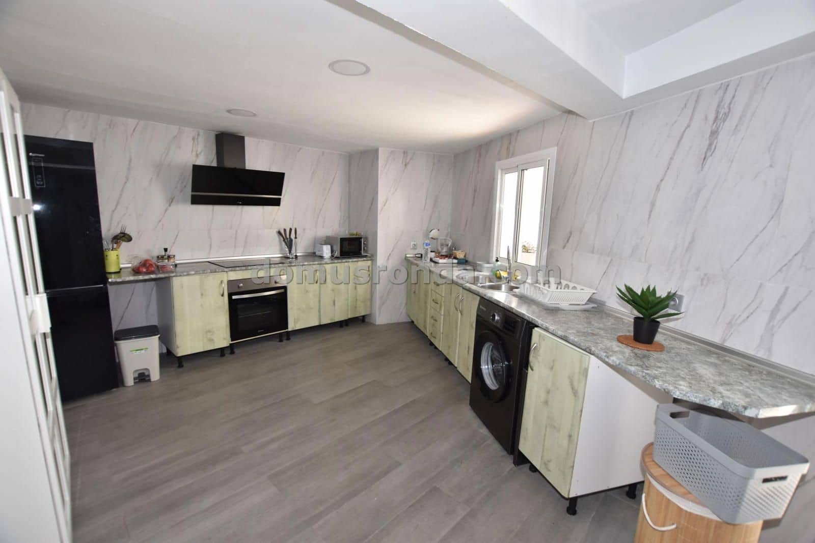 3 soveværelse Villa til salg i Ronda med swimmingpool - € 250.000 (Ref: 9078488)