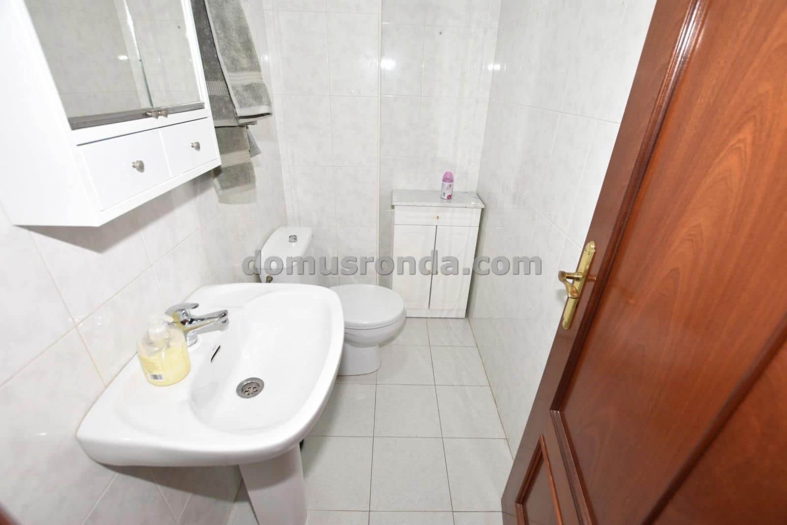 3 soveværelse Lejlighed til salg i Ronda med garage - € 170.000 (Ref: 9078489)