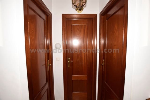 3 sypialnia Mieszkanie na sprzedaż w Ronda z garażem - 170 000 € (Ref: 9078489)