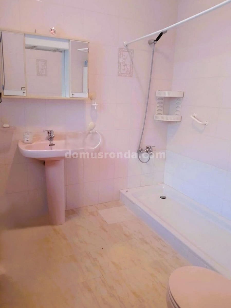 10 soveværelse Villa til salg i Alcala del Valle med garage - € 250.000 (Ref: 9109157)