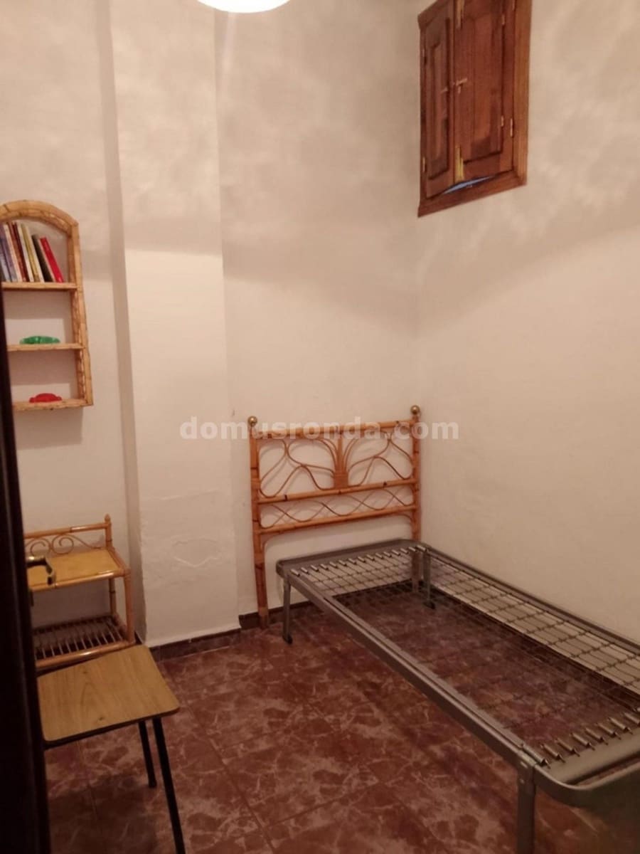 10 soveværelse Villa til salg i Alcala del Valle med garage - € 250.000 (Ref: 9109157)