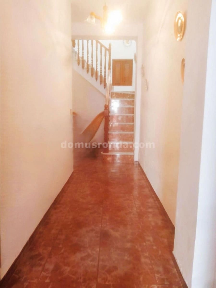 10 soveværelse Villa til salg i Alcala del Valle med garage - € 250.000 (Ref: 9109157)