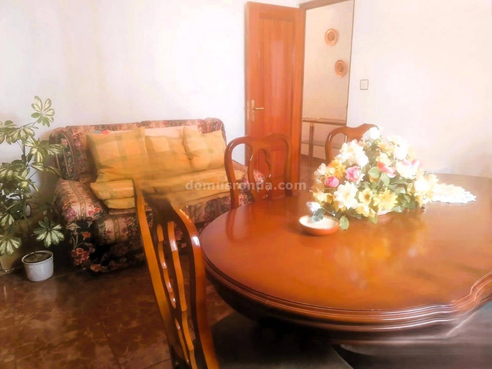 10 soveværelse Villa til salg i Alcala del Valle med garage - € 250.000 (Ref: 9109157)