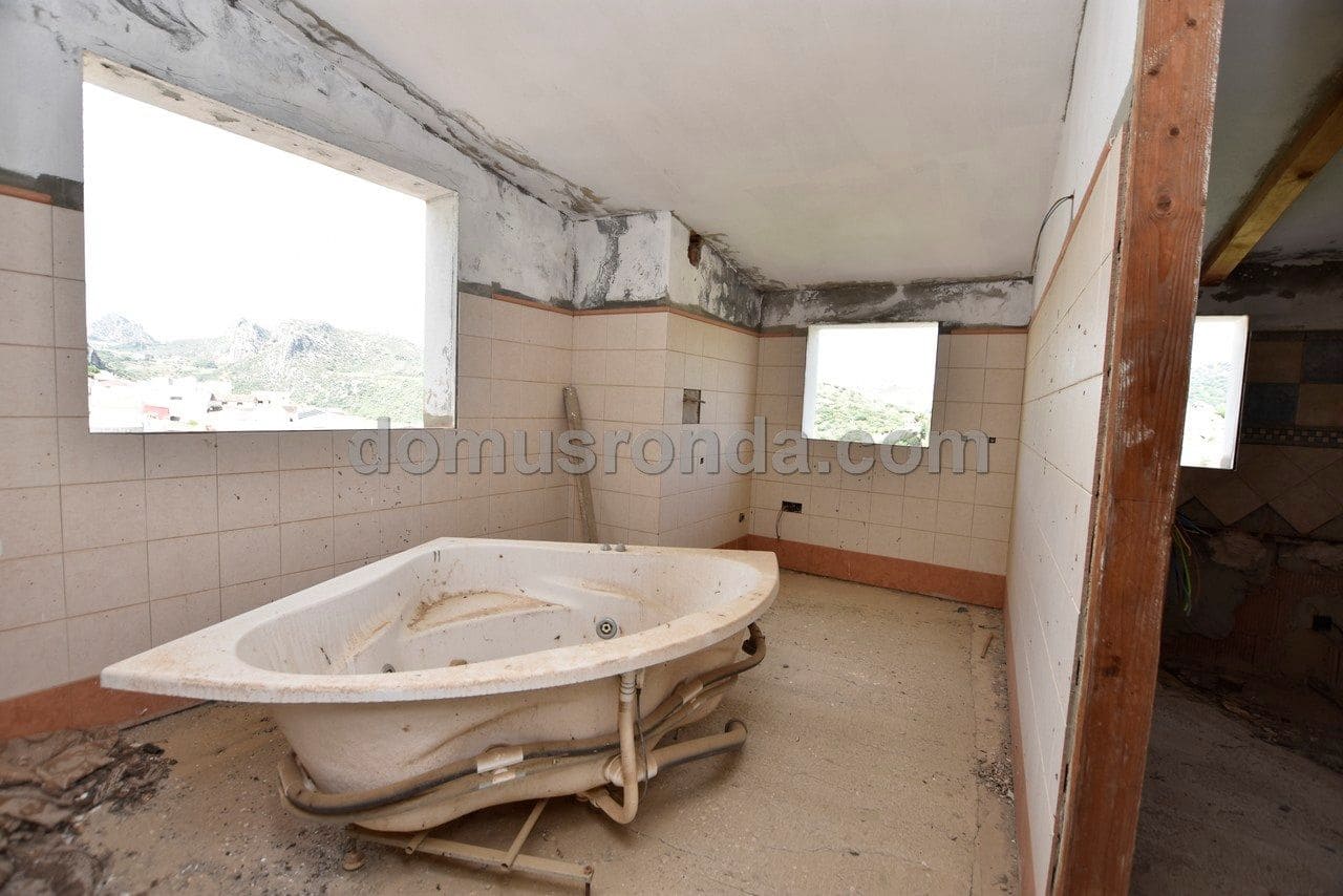 3 makuuhuone Asunto myytävänä paikassa Benaojan - 48 000 € (Ref: 9125903)