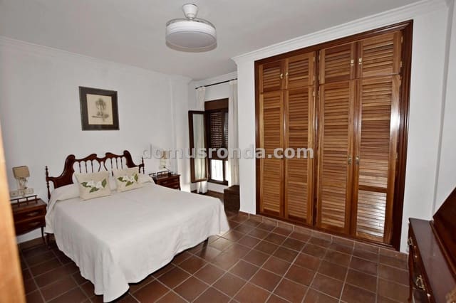 3 soverom Villa til salgs i Ronda med garasje - € 289 000 (Ref: 9138215)