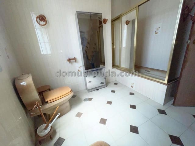 3 sypialnia Mieszkanie na sprzedaż w Ronda - 149 000 € (Ref: 9142276)