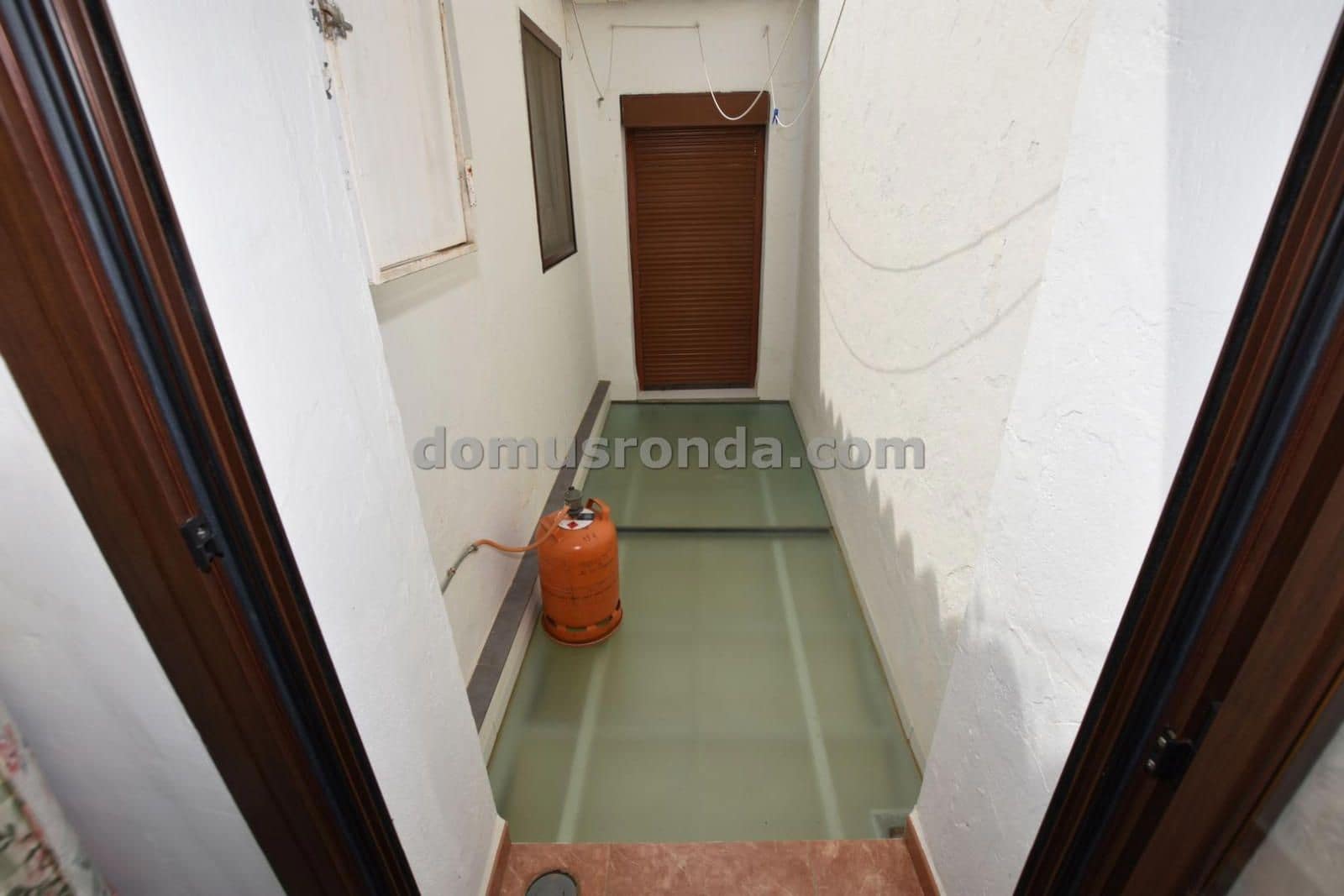 5 soveværelse Villa til salg i Cuevas del Becerro med garage - € 155.000 (Ref: 9180161)