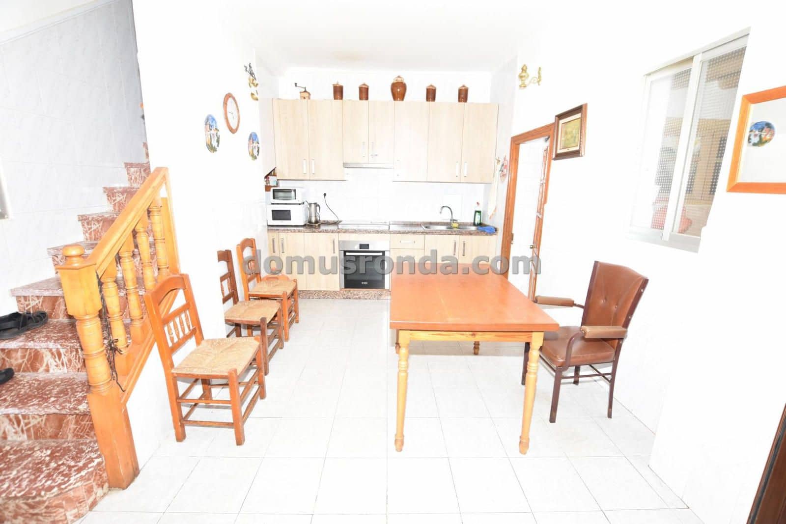 5 soveværelse Villa til salg i Cuevas del Becerro med garage - € 155.000 (Ref: 9180161)