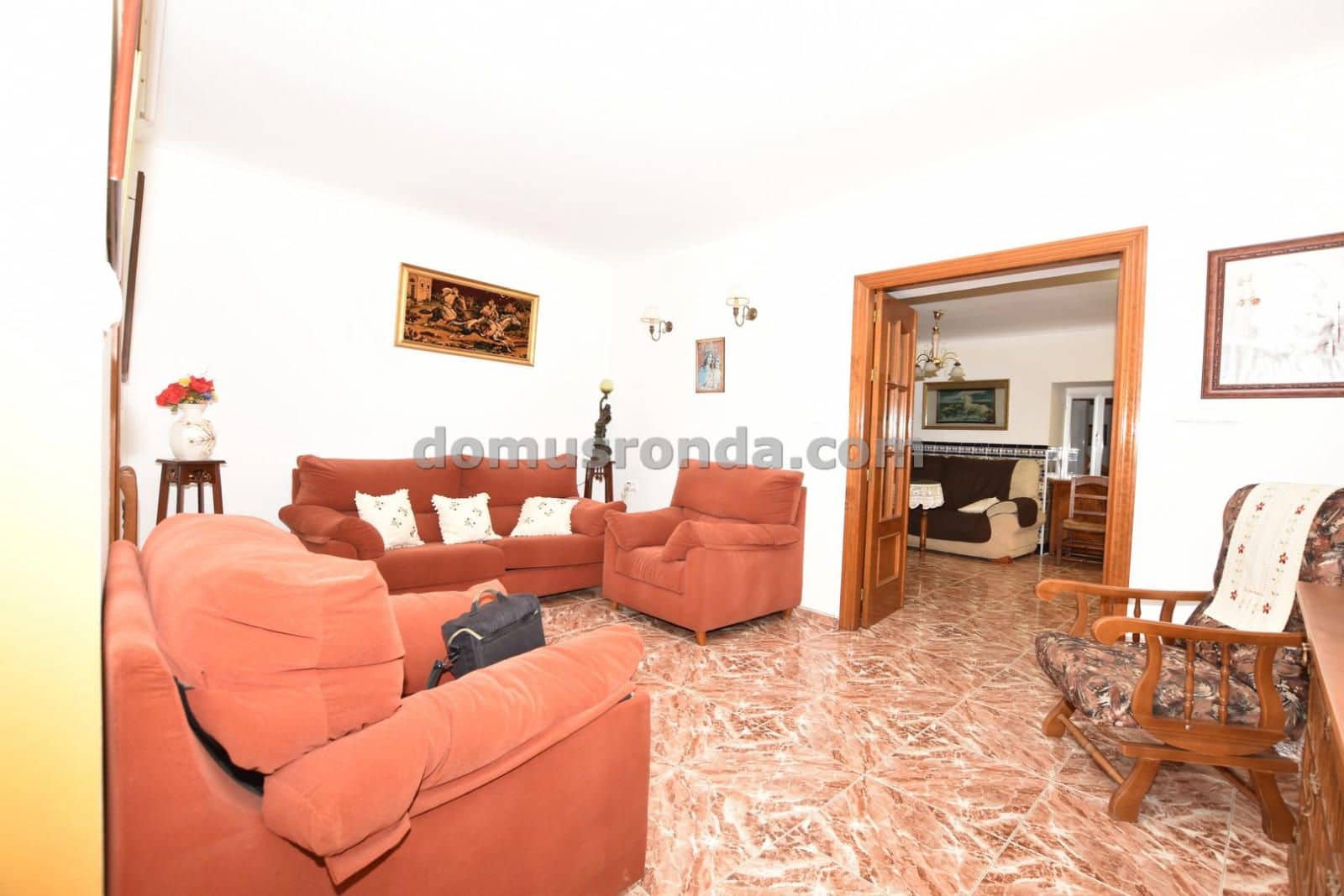 5 soveværelse Villa til salg i Cuevas del Becerro med garage - € 155.000 (Ref: 9180161)