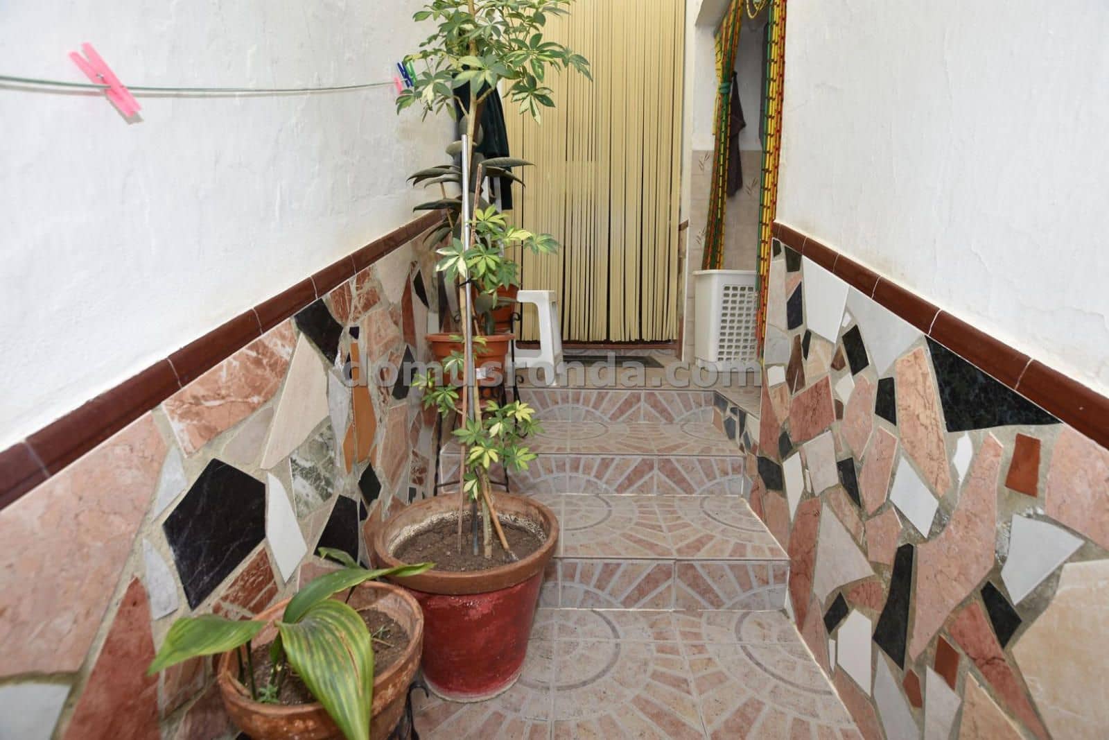 5 soveværelse Villa til salg i Cuevas del Becerro med garage - € 155.000 (Ref: 9180161)