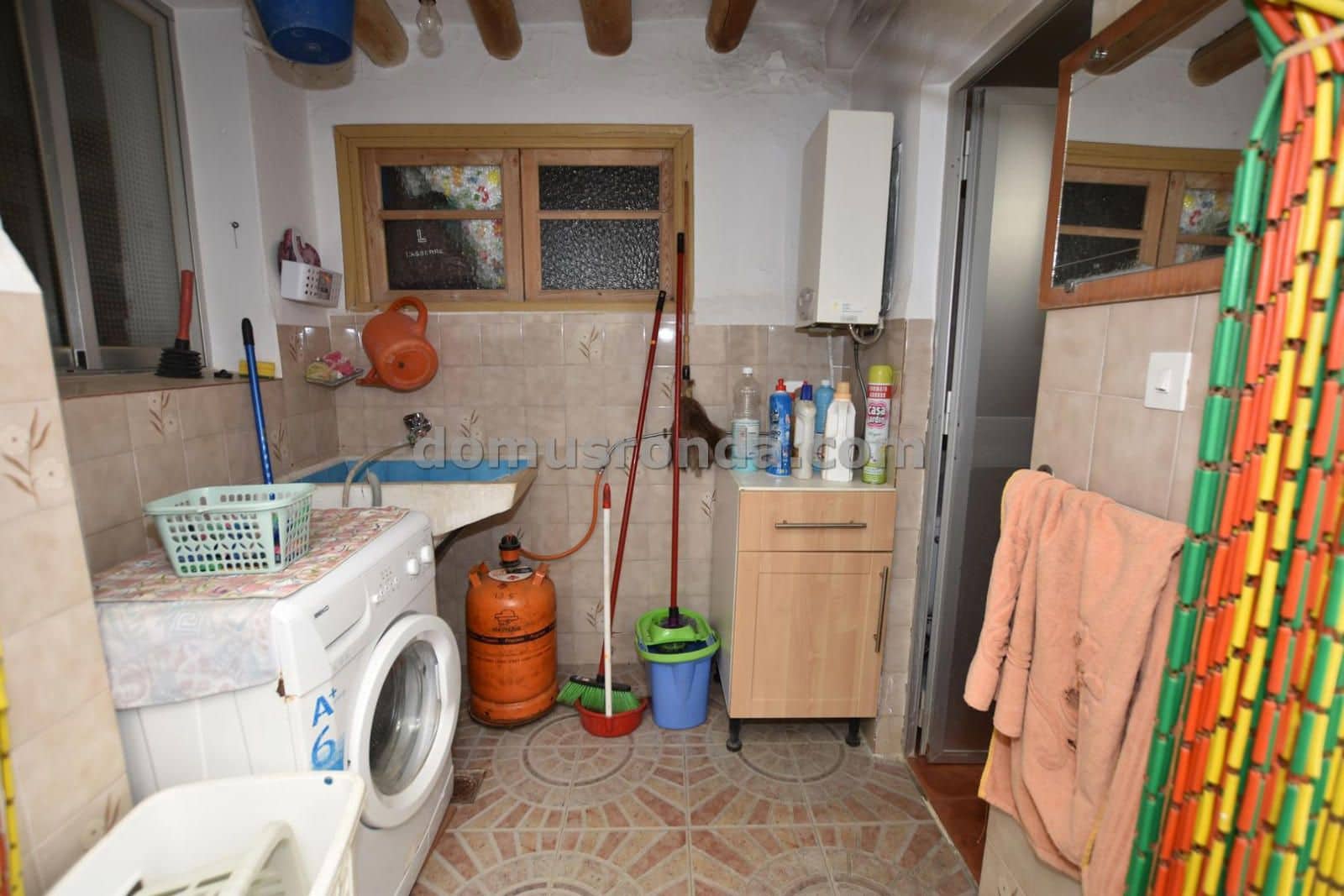 5 soveværelse Villa til salg i Cuevas del Becerro med garage - € 155.000 (Ref: 9180161)