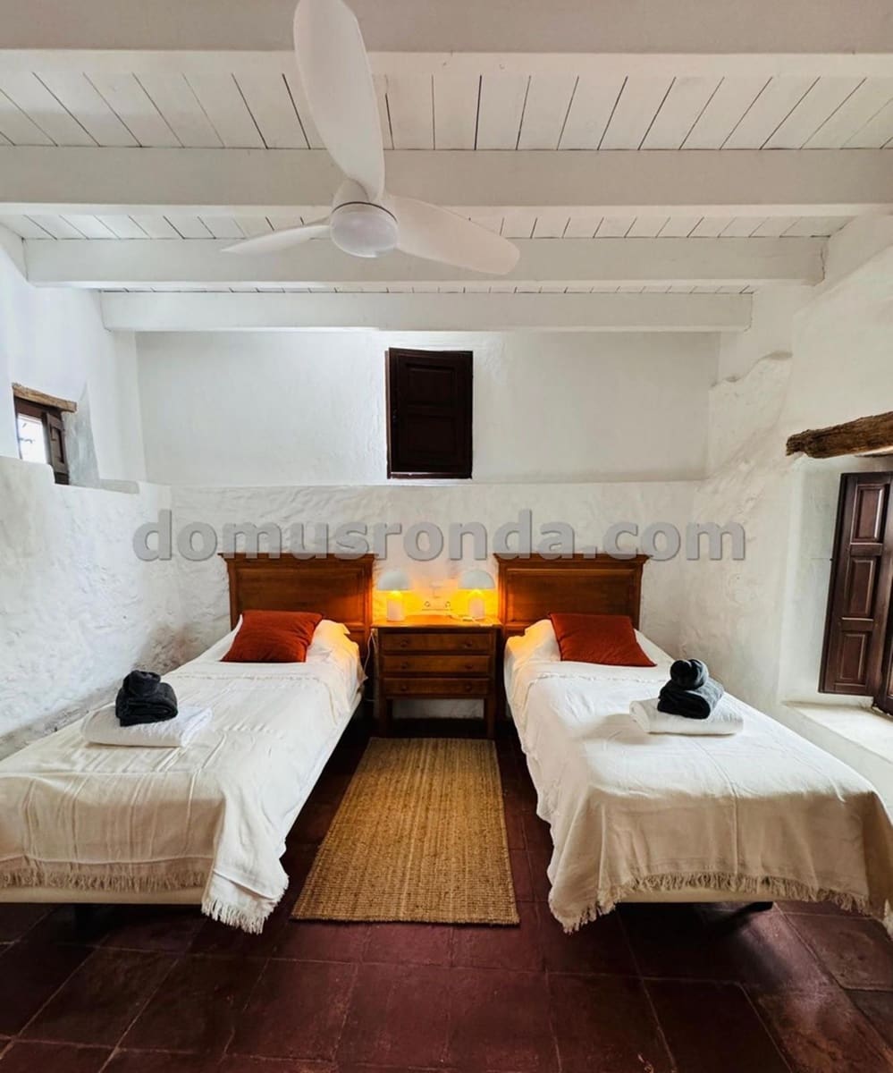 4 sypialnia Willa na sprzedaż w Parauta - 180 000 € (Ref: 9184730)