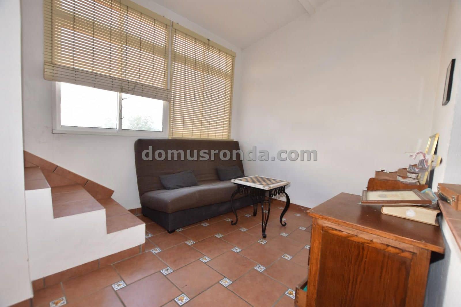 6 sypialnia Willa na sprzedaż w Cuevas del Becerro z garażem - 117 000 € (Ref: 9185973)