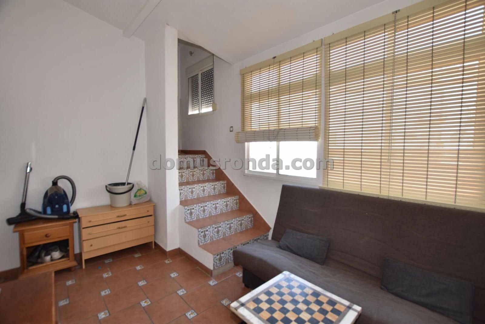 6 sypialnia Willa na sprzedaż w Cuevas del Becerro z garażem - 117 000 € (Ref: 9185973)