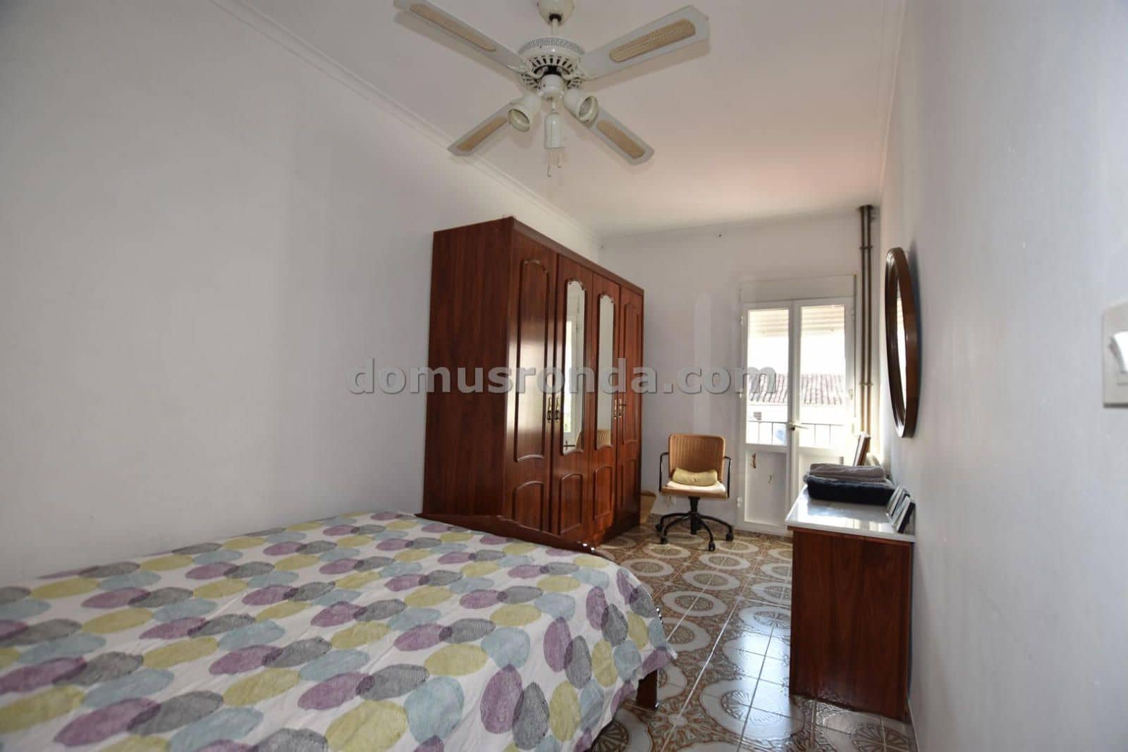 6 sypialnia Willa na sprzedaż w Cuevas del Becerro z garażem - 117 000 € (Ref: 9185973)