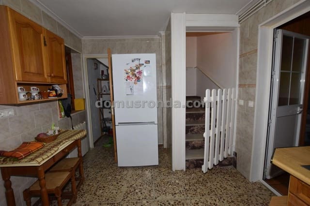 6 sypialnia Willa na sprzedaż w Cuevas del Becerro z garażem - 117 000 € (Ref: 9185973)