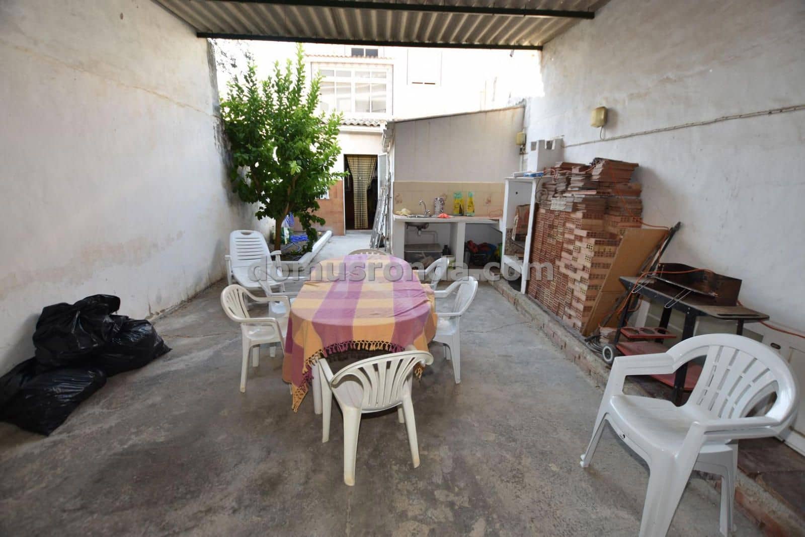 6 sypialnia Willa na sprzedaż w Cuevas del Becerro z garażem - 117 000 € (Ref: 9185973)