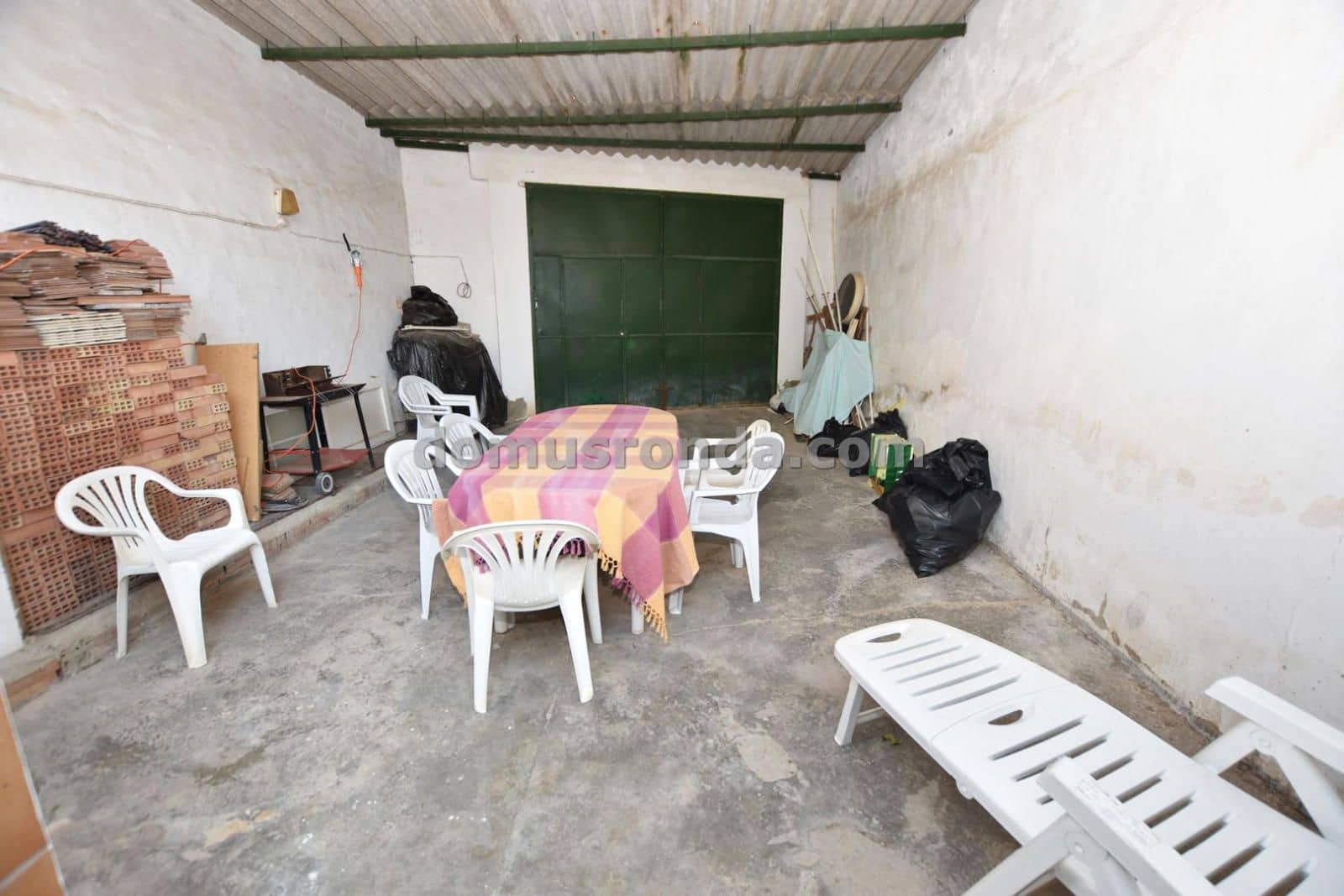 6 sypialnia Willa na sprzedaż w Cuevas del Becerro z garażem - 117 000 € (Ref: 9185973)