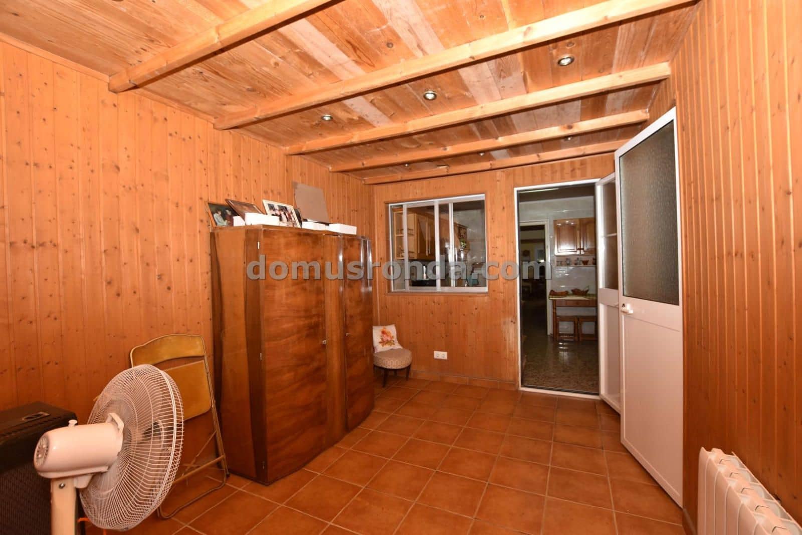 6 sypialnia Willa na sprzedaż w Cuevas del Becerro z garażem - 117 000 € (Ref: 9185973)