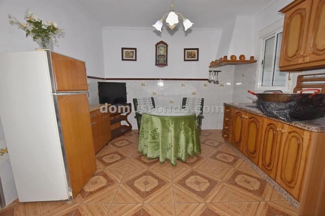 6 quarto Moradia para venda em Cuevas del Becerro - 80 000 € (Ref: 9185974)