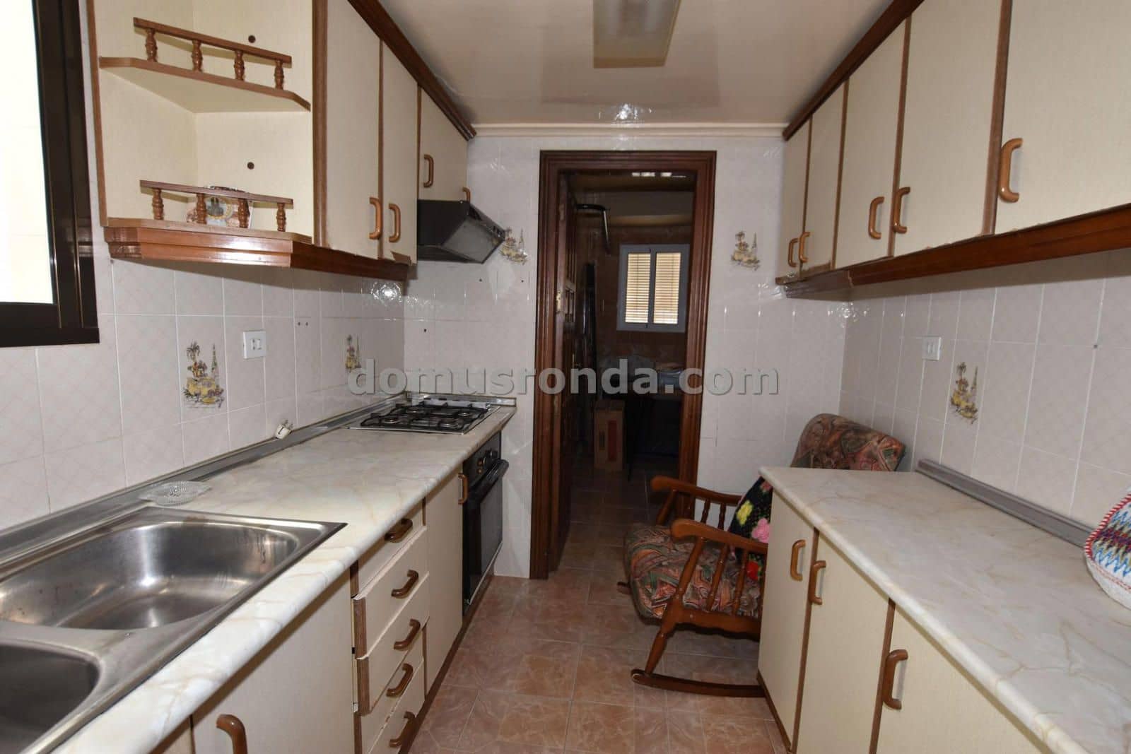 6 bedroom Villa for sale in Cuevas del Becerro - € 80,000 (Ref: 9185974)