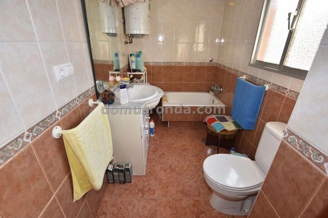 9 sypialnia Willa na sprzedaż w Cuevas del Becerro z garażem - 150 000 € (Ref: 9191376)