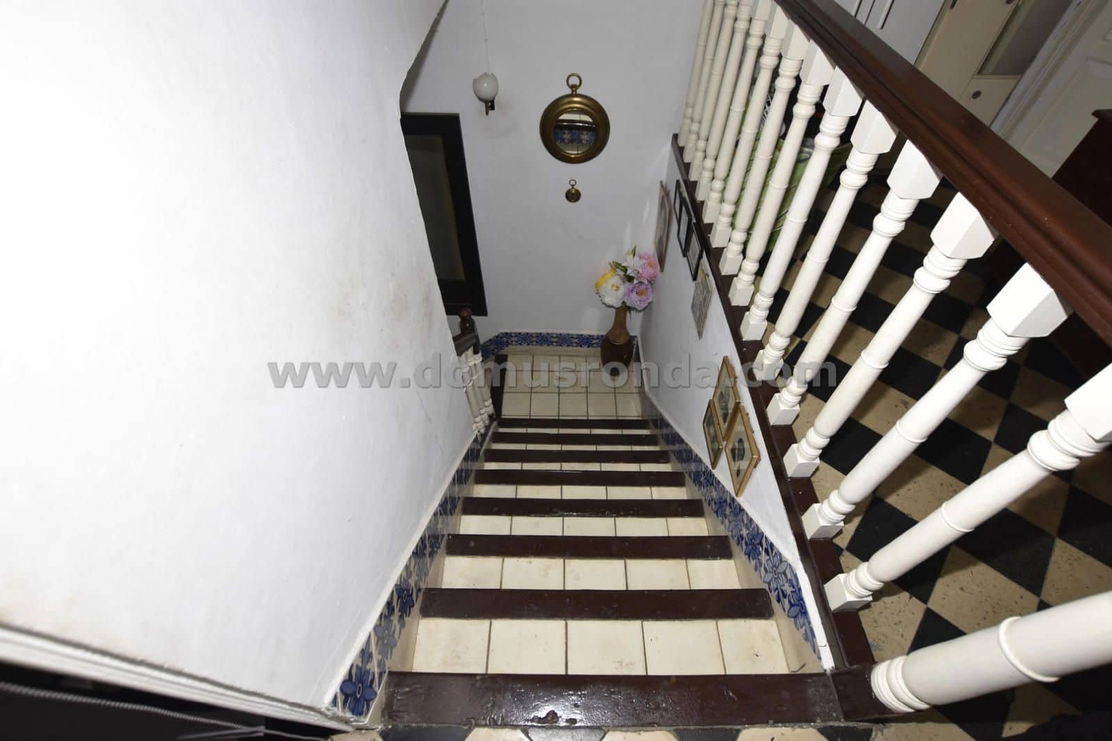 4 soveværelse Villa til salg i Ronda - € 250.000 (Ref: 9227727)