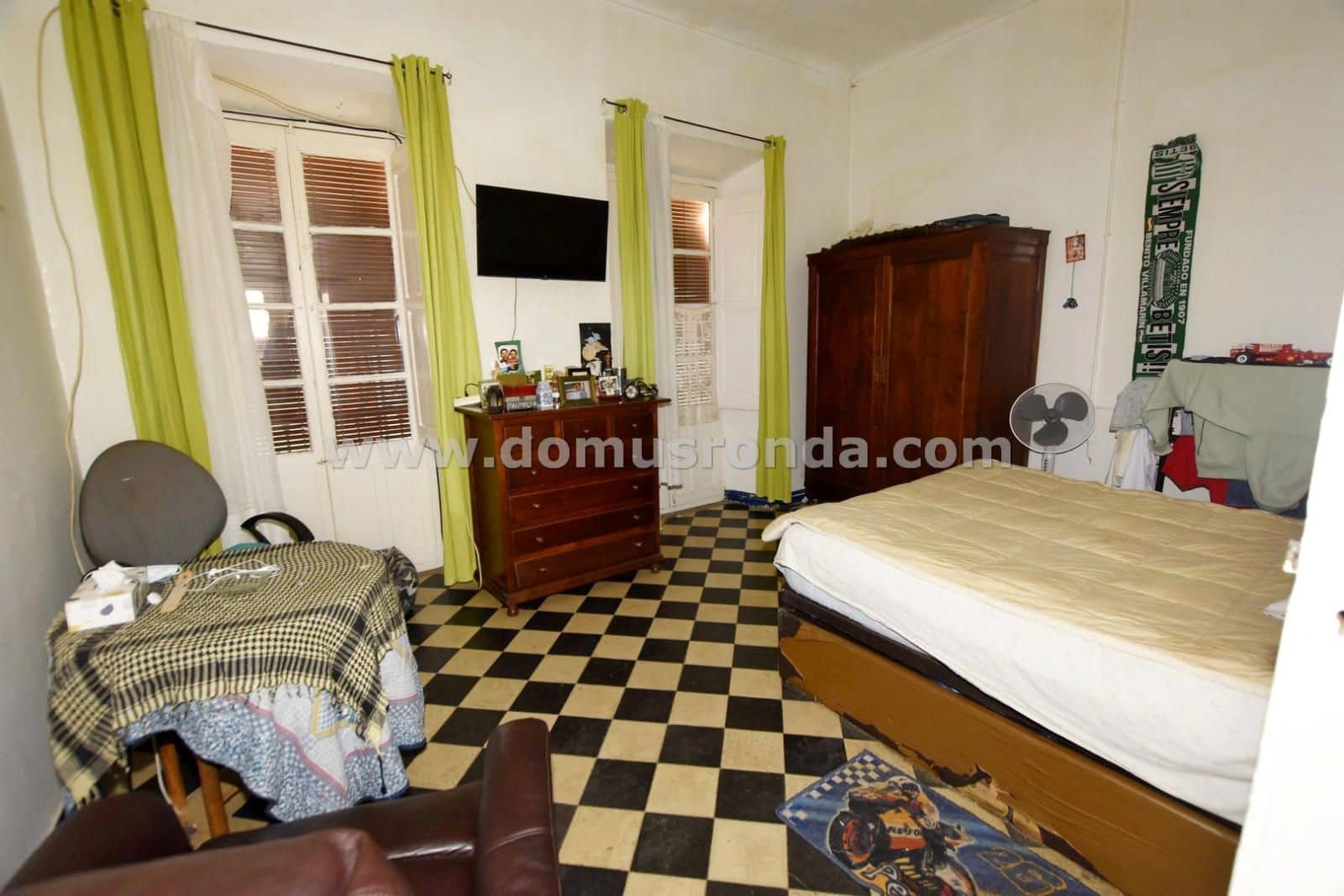 4 soveværelse Villa til salg i Ronda - € 250.000 (Ref: 9227727)