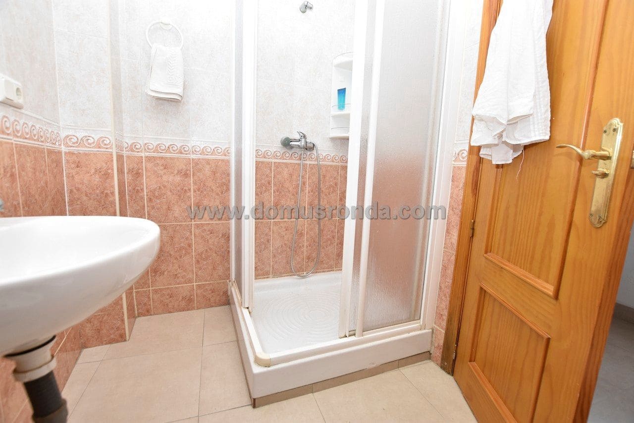 3 bedroom Villa for sale in Ronda - € 120,000 (Ref: 9239301)