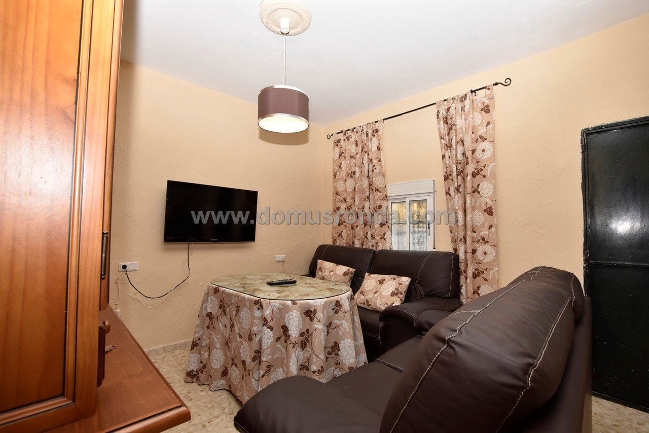 3 bedroom Villa for sale in Ronda - € 120,000 (Ref: 9239301)