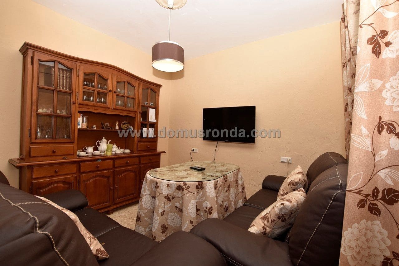 3 bedroom Villa for sale in Ronda - € 120,000 (Ref: 9239301)